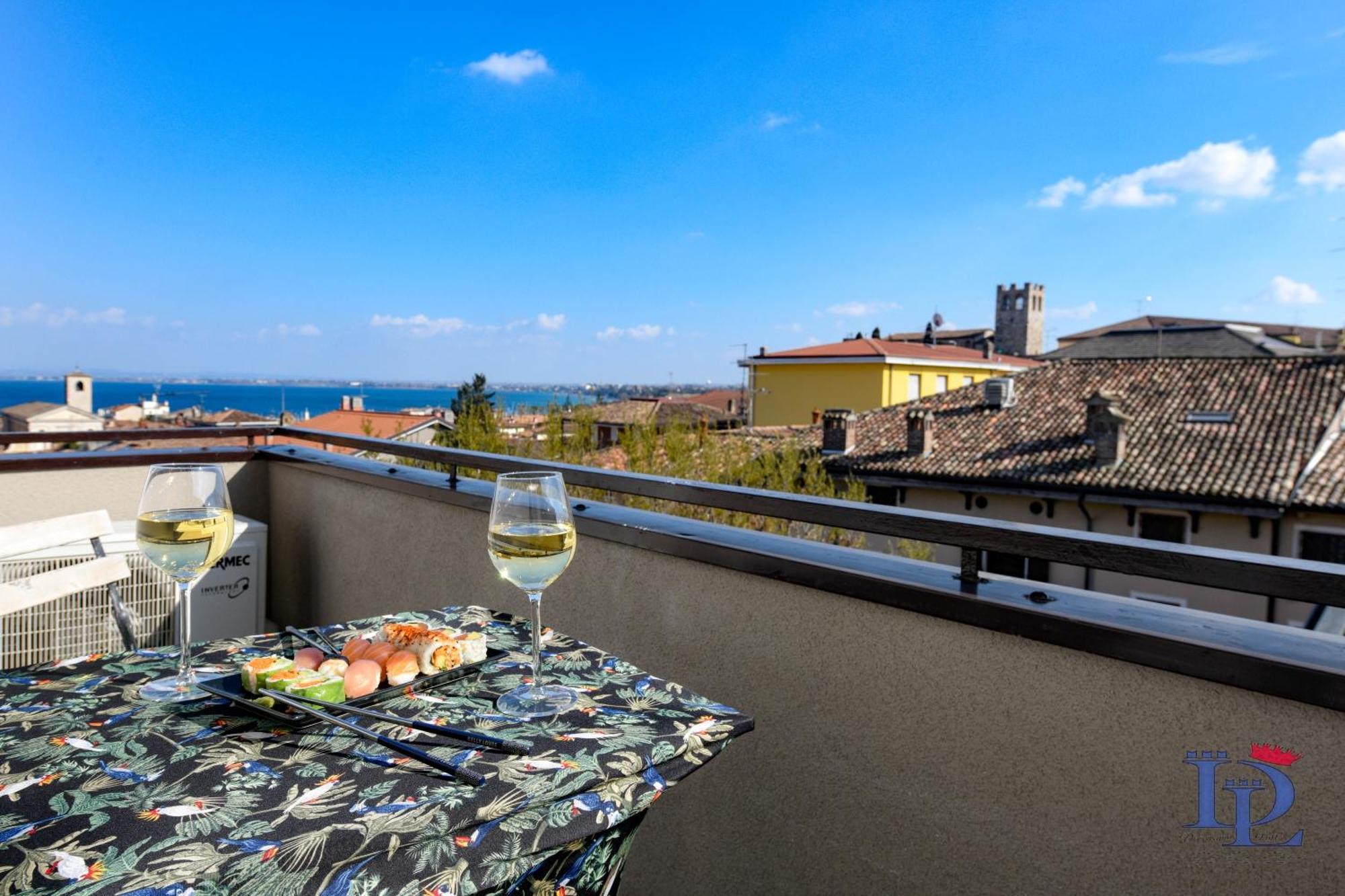 Desenzanoloft Official Partner Marriott Homes & Villas - Smiling In Desenzano Lake View 代森扎诺-德尔加达 外观 照片